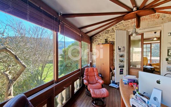 Maison à vendre    8 pièces •  Saint-Jean-du-Gard