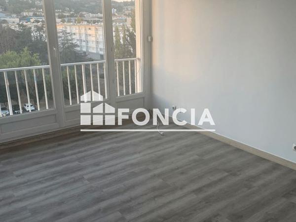 Location Appartement 2 pièces 44.96 m² - HIPPODROME - BAT F2 Villars 42390