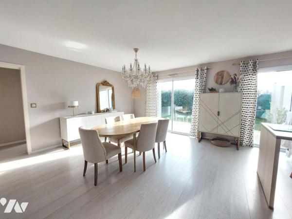 A VENDRE - MAISON - COSSE LE VIVIEN