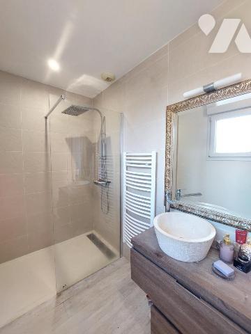 A VENDRE - MAISON - COSSE LE VIVIEN