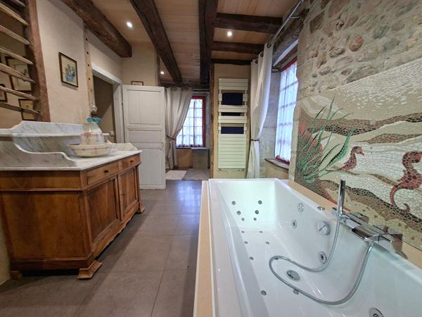 L'Héritage du Vicomte : Investissement d'Exception au Coeur de Beaulieu Beaulieu sur dordogne