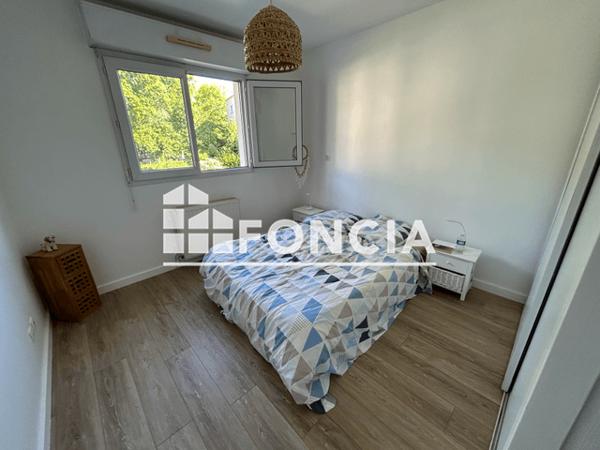 Location Appartement meublé 2 pièces 53 m² - 21 AVENUE DU 8 MAI 1945 Bayonne 64100