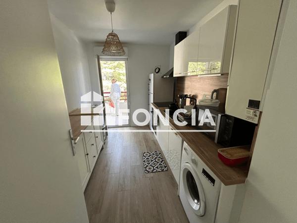 Location Appartement meublé 2 pièces 53 m² - 21 AVENUE DU 8 MAI 1945 Bayonne 64100