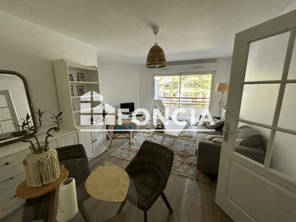 Location Appartement meublé 2 pièces 53 m² - 21 AVENUE DU 8 MAI 1945 Bayonne 64100