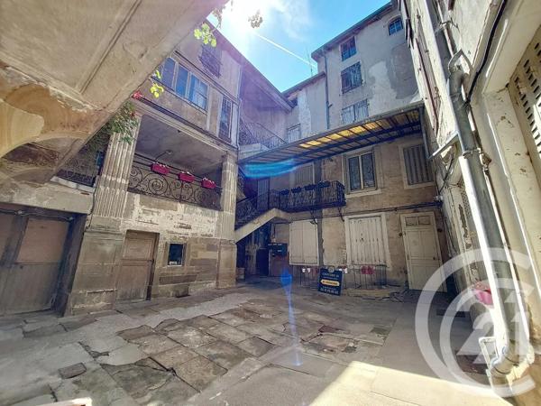 Immeuble à vendre  526 m 2   MIRECOURT  - 88