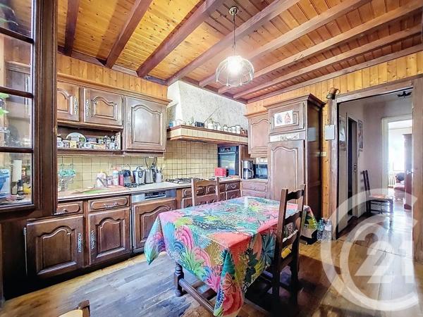 Immeuble à vendre  526 m 2   MIRECOURT  - 88