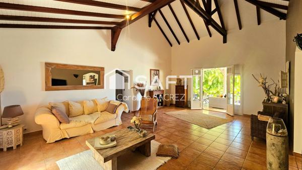 Vue mer – Piscine – 4 chambres – Emplacement d’exception au Vauclin