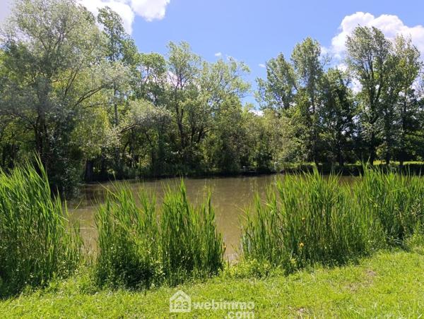 Demeure 315 m² à Vic-Fezensac 32190