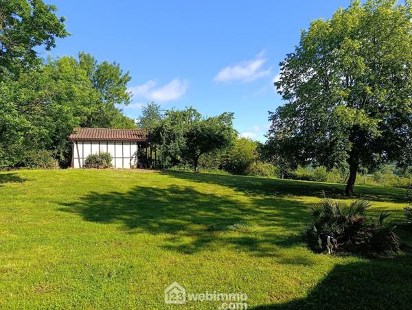 Demeure 315 m² à Vic-Fezensac 32190