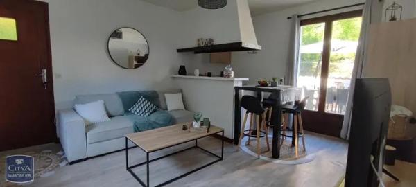 Appartement à louer 2 pièces 38.12m² Fontaine-le-Comte (86240)
