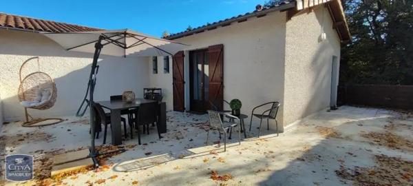 Appartement à louer 2 pièces 38.12m² Fontaine-le-Comte (86240)