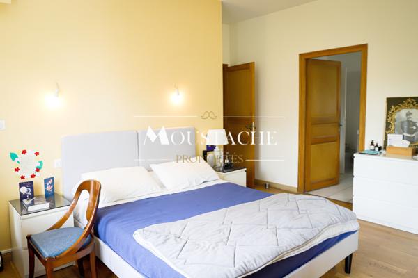 BELLE VILLA D'ARCHITECTE AVEC PISCINE - PLAGE ET COMMERCES A PIED -