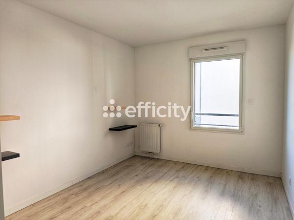 Appartement
         3 pièces
        - 66 m² 274 100 € *