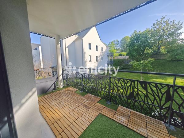 Appartement
         3 pièces
        - 66 m² 274 100 € *