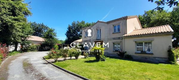 VILLA 5 CHAMBRES ET STUDIOS