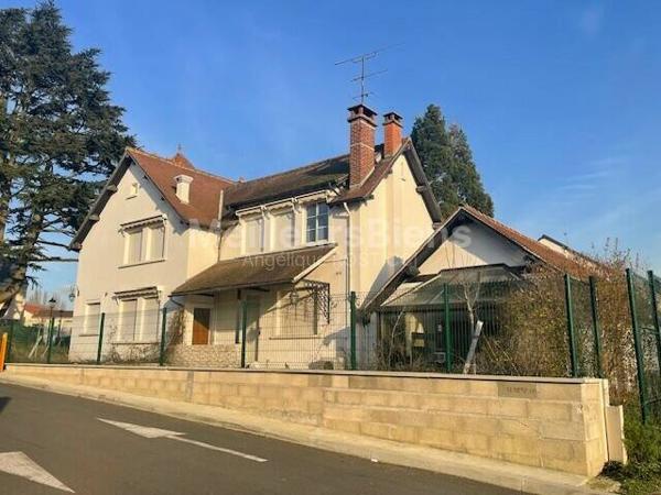 Maison Familiale de 8 pièces sur BAILLET-EN-FRANCE