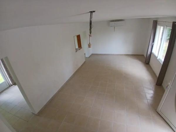 Maison en pierre rénovée, aucuns travaux !
