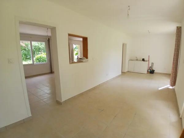 Maison en pierre rénovée, aucuns travaux !