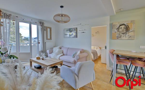 Appartement à vendre    3 pièces • 54 m2 Bourgoin-Jallieu