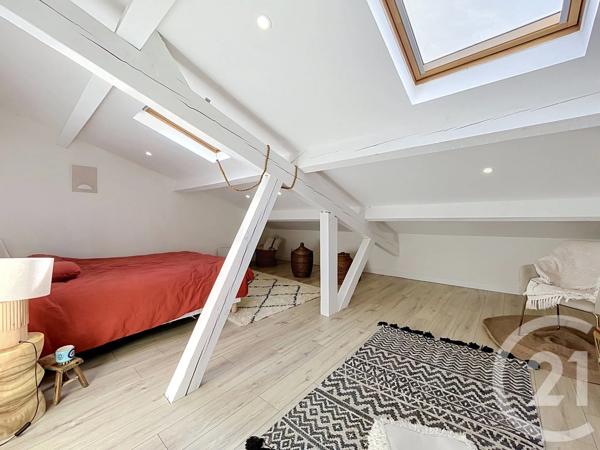 Appartement F5 à vendre  5 pièces - 119,33 m 2   LE PUY EN VELAY  - 43