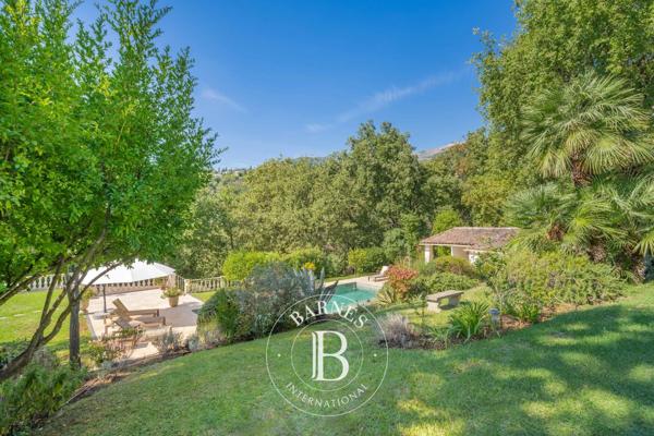 Vence, Villa 6 Chambres -  333 m² à vendre