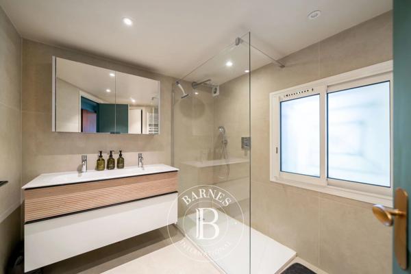 Vence, Villa 6 Chambres -  333 m² à vendre