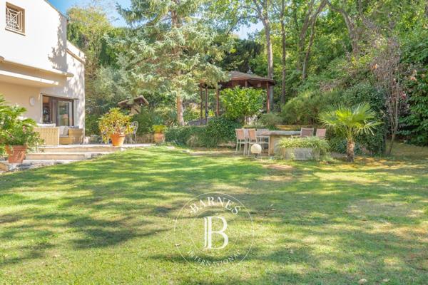 Vence, Villa 6 Chambres -  333 m² à vendre