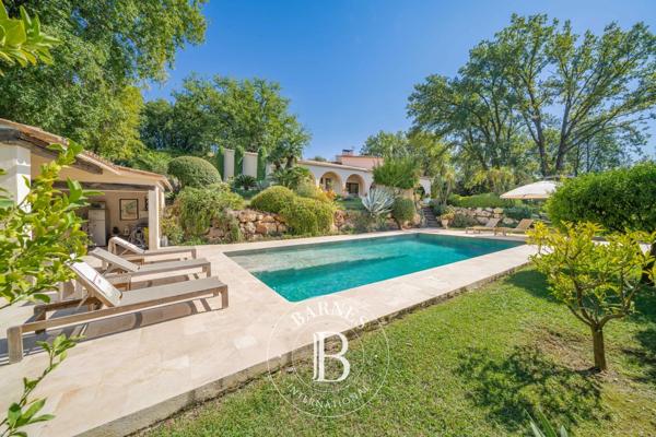 Vence, Villa 6 Chambres -  333 m² à vendre
