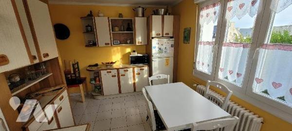 CAMARET SUR MER - A deux pas des quais - secteur résidentiel - Belle maison traditionnelle réce...