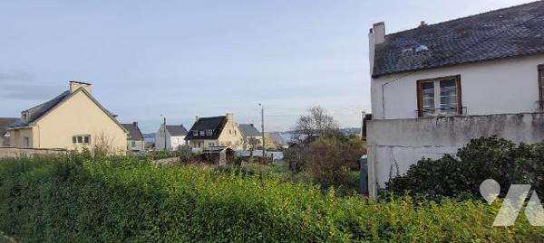 CAMARET SUR MER - A deux pas des quais - secteur résidentiel - Belle maison traditionnelle réce...