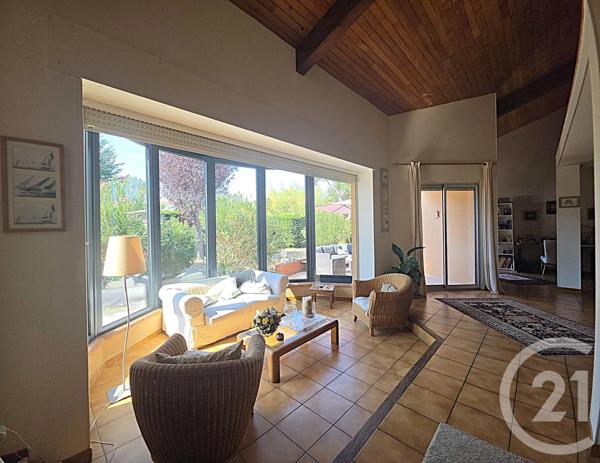 Maison à vendre  6 pièces - 160 m 2   MURET  - 31