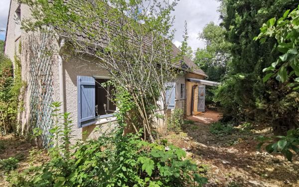 Maison à vendre    4 pièces • 147 m2 Varennes-Jarcy