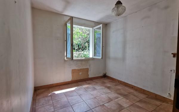 Maison à vendre    4 pièces • 147 m2 Varennes-Jarcy