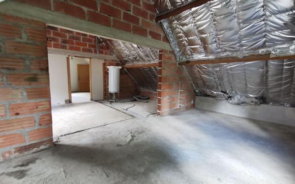 Maison à vendre    4 pièces • 147 m2 Varennes-Jarcy