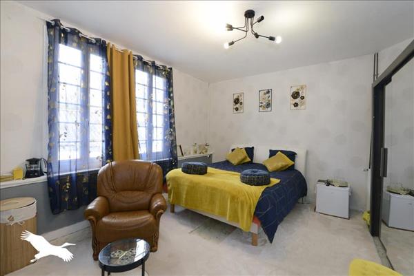 Maison à vendre |  Angoulême |  7 pièces | 160 m²