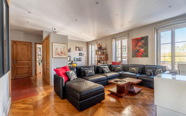 Appartement à vendre    5 pièces • 160,68 m2 Villefranche-sur-Saône