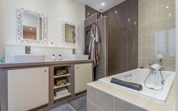 Appartement à vendre    5 pièces • 160,68 m2 Villefranche-sur-Saône