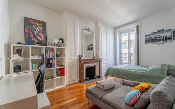 Appartement à vendre    5 pièces • 160,68 m2 Villefranche-sur-Saône