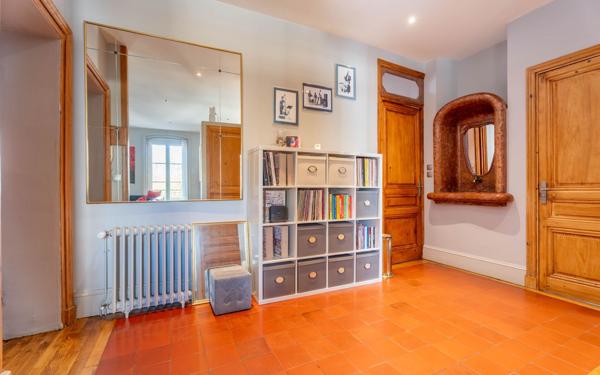 Appartement à vendre    5 pièces • 160,68 m2 Villefranche-sur-Saône