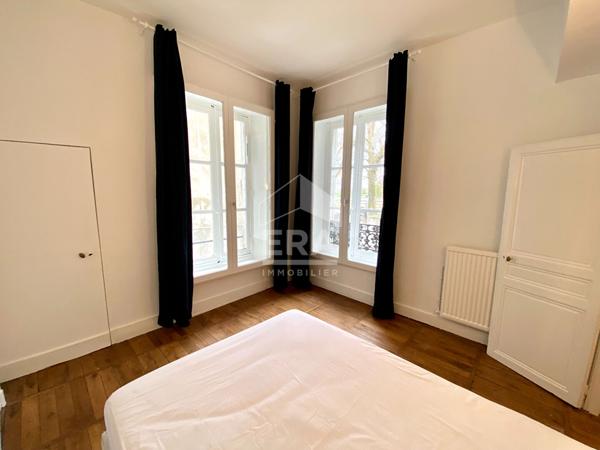 APPARTEMENT A LOUER MEUBLE T2 - BLOIS - CENTRE-VILLE, VUE SUR LOIRE, CARACTERE