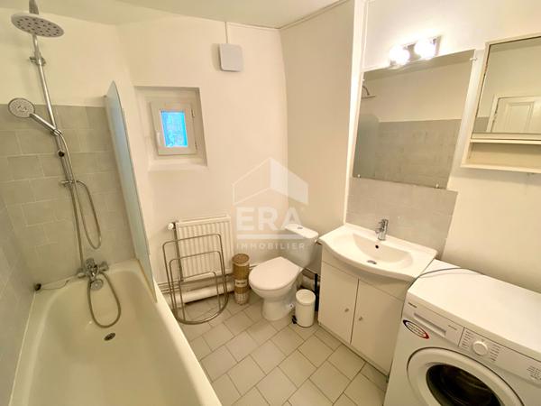 APPARTEMENT A LOUER MEUBLE T2 - BLOIS - CENTRE-VILLE, VUE SUR LOIRE, CARACTERE