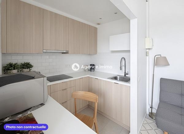 À vendre - Appartement, 20 pièces situé à Tours (37000)
