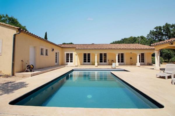 Villa Contemporaine L'Isle Sur La Sorgue 7 pièces 198 m² - 995 000 Euros -