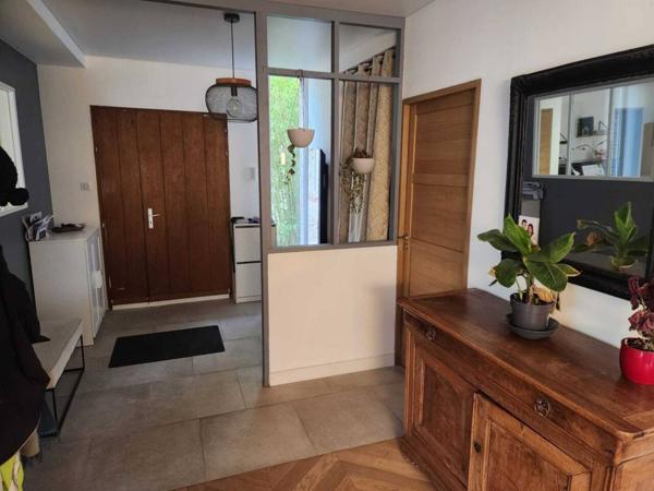 Maison à vendre 11 pièces de 237 m²