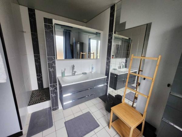 Maison à vendre 11 pièces de 237 m²