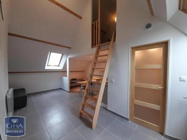 Appartement à louer 1 pièce 27.85m²