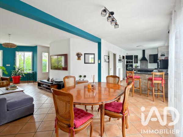 Maison à vendre 6 pièces 133 m² Épinay-sous-Sénart