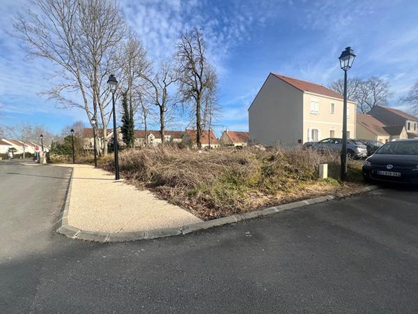 Terrain Mormant 490 m2