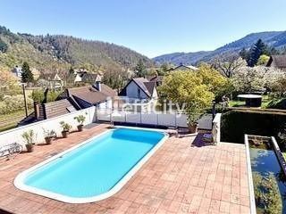 Maison 8 pièces - 241 m² Bien prestige