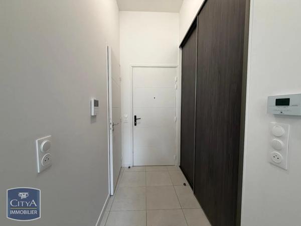 Appartement à louer 1 pièce 29.2m² Vichy (03200)
